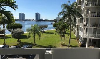 3030 Marcos Dr T314, Aventura, FL 33160