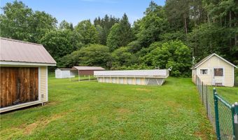 14 Barney St, Andover, NY 14806