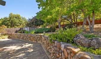 260 Acorn Dr, Angels Camp, CA 95222