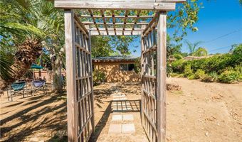 2048 Pomegranate Ln, Fallbrook, CA 92028