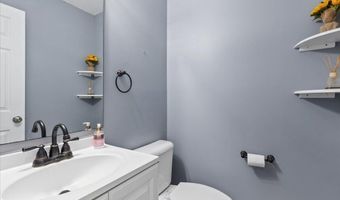 66 Winwood Dr, Angier, NC 27501