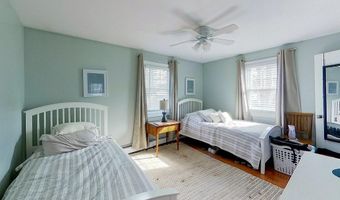 46 Allston Ave, Middletown, RI 02842