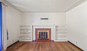 5635 Yorktown Ln, Austintown, OH 44515