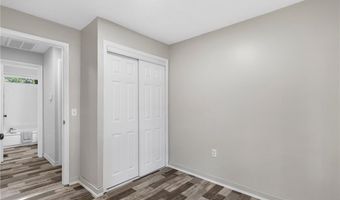 1220 N Third St, Austin, IN 47102