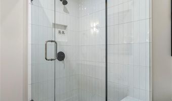 191 Chestnut Cir, Atlanta, GA 30342