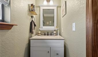 103 Lockwood, Ardmore, OK 73401