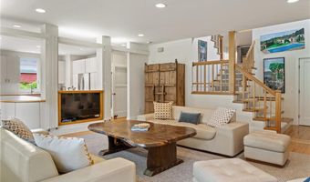 175 Ruggles Ave, Newport, RI 02840