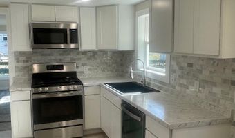 338 E PETERS, De Kalb, TX 75559