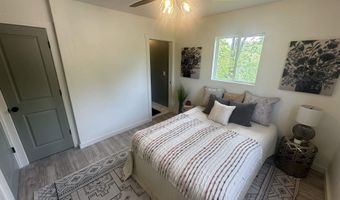 216 Leatherwood Cir, Bedford, IN 47421