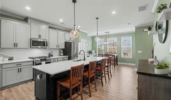 540 Hardy Dr, Acworth, GA 30102