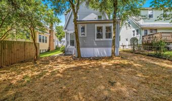 27 GLENWOOD Ave, Baltimore, MD 21228