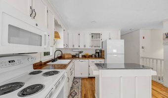 435 Old Mill Rd, Barnstable, MA 02655