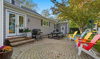 4441 Lake Rd W, Ashtabula, OH 44004