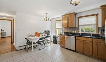 91 Weeden Ave, East Providence, RI 02916