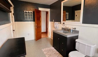 519 Cheyenne Ave, Alliance, NE 69301