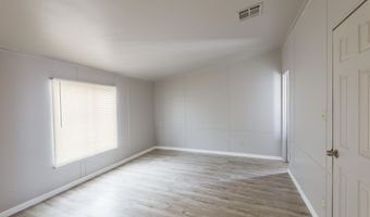 34311 S LUELLEN Dr, Black Canyon City, AZ 85324