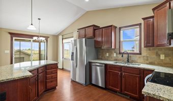 620 28th St SE, Altoona, IA 50009
