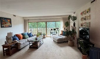 275 N Portage Path, Akron, OH 44303