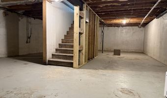 2126 Tartan Rd, Anderson, IN 46012
