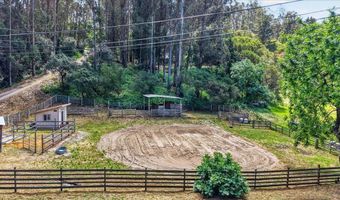 575 Snyder Ave, Aromas, CA 95004