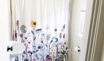 70 Mount Desert Dr, Bangor, ME 04401