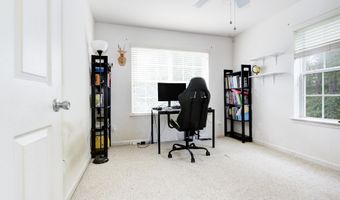 10 Oyster Bay Rd H, Absecon, NJ 08201