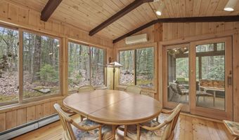 422 Bonny Rigg Hill Rd, Becket, MA 01223