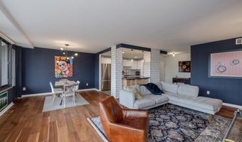 5500 HOLMES RUN Pkwy 1005, Alexandria, VA 22304