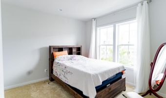 41914 SPRING AIR Dr, Brambleton, VA 20148