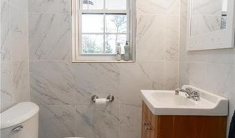 10 S Ott St, Allentown, PA 18104