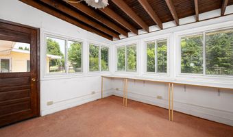 6272 Earhart Rd, Ann Arbor, MI 48105