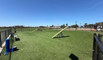 100 Augusta Cir, Aransas Pass, TX 78335