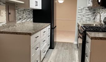 8316 TOBIN Rd 13, Annandale, VA 22003