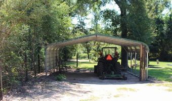 188 Compass Lake Dr, Alford, FL 32420