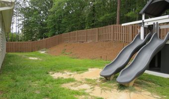 222 Vanderbuilt Ct, Aberdeen, NC 28315