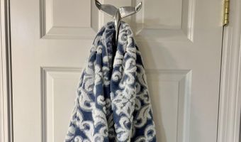 130 Bayside Dr, Belfast, ME 04915