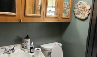 120 Wickham St, Alderson, WV 24910