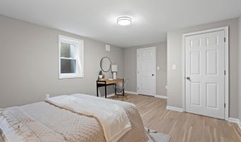 14016 BAUER Dr, Rockville, MD 20853