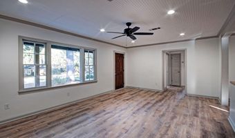 526 E Jasper St, Brandon, MS 39042