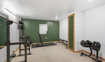 2025 W HARVEST Dr, Appleton, WI 54914