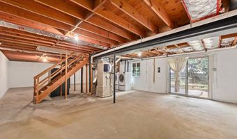 4509 WAKEFIELD CHAPEL Rd, Annandale, VA 22003