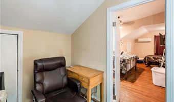136 Collins St, Attleboro, MA 02703