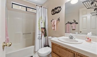 677 Saint Andrews Dr, Arnold, CA 95223