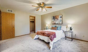 7765 Havenwood Cir, Woodbury, MN 55125