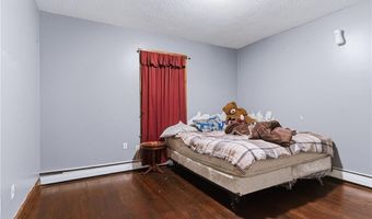 2 King St, Central Falls, RI 02863