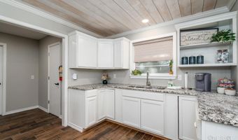 5919 Buffalo Gap Rd, Abilene, TX 79606