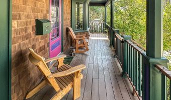 20 Greeley Ave, Bar Harbor, ME 04609