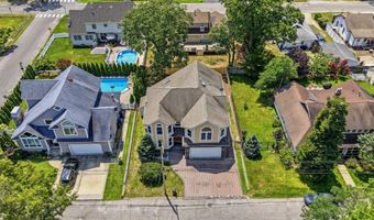 646 Compass Ave, Beachwood, NJ 08722