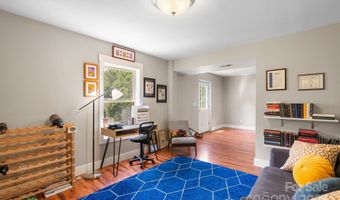 12 Buckshot Ridge Dr, Asheville, NC 28804