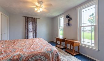 627 NE 6th, Dyersville, IA 52040